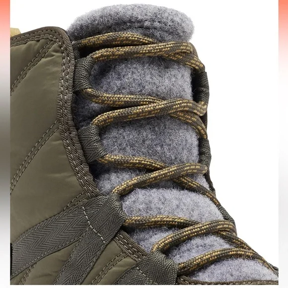 Sorel Women Whitney II Winter Boots, Size: 9.5, Color: Green, Great Condition - Picture 5 of 12